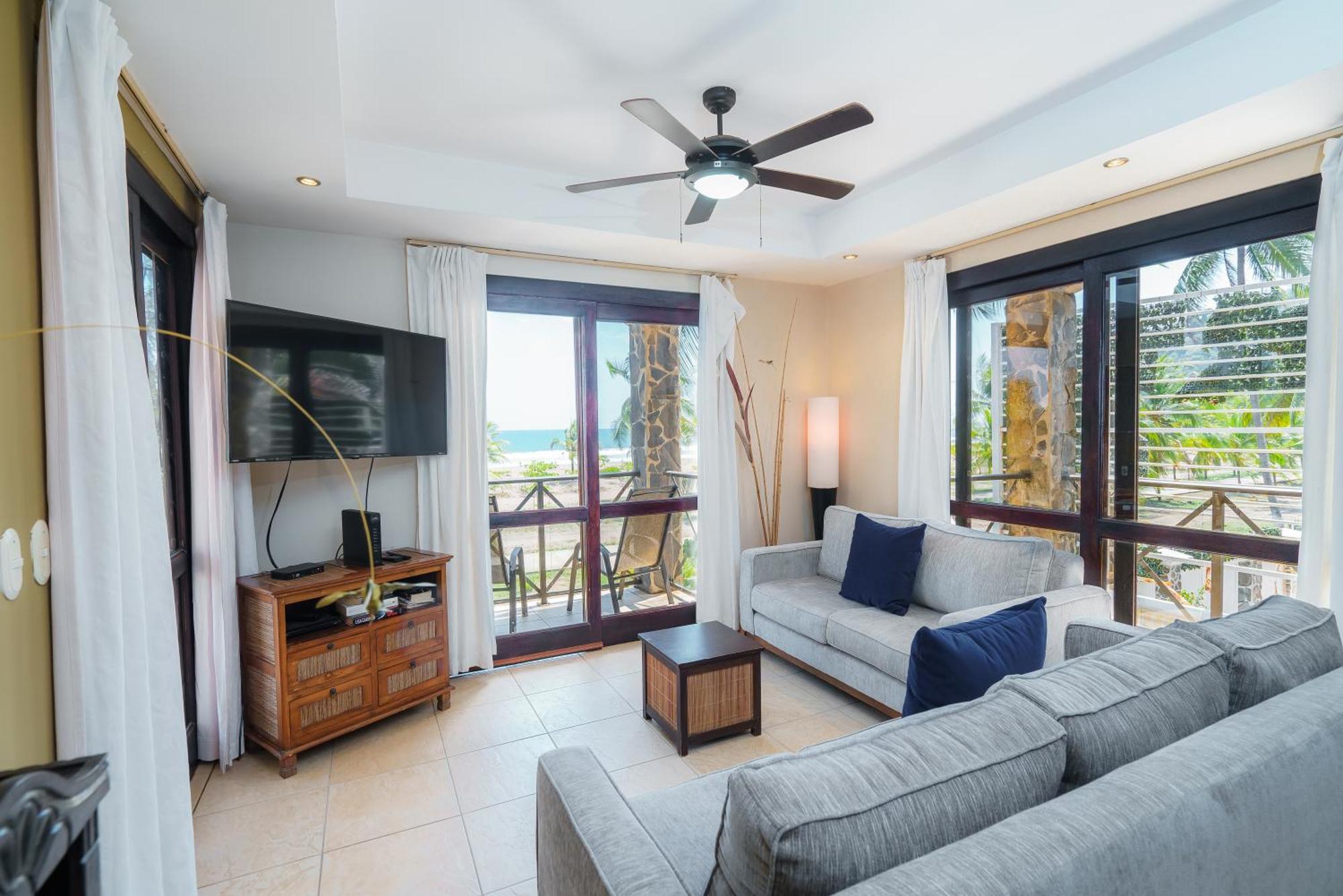 Bahia Encantada Beach Front Proyect, Jaco Paradise Extérieur photo